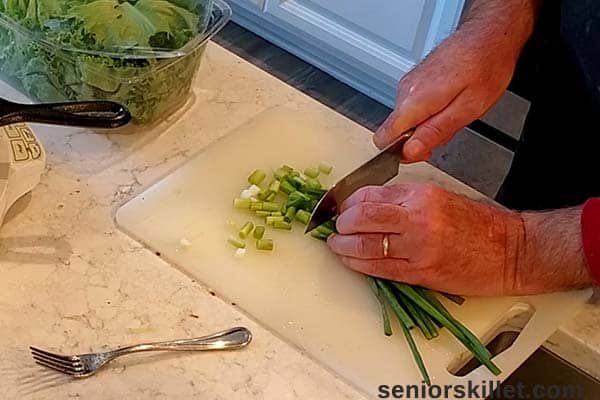 Chopping green onion